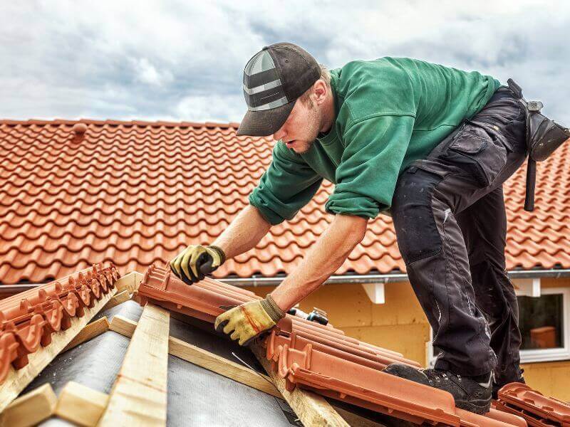 installing ridge tiles under roofing license requirements